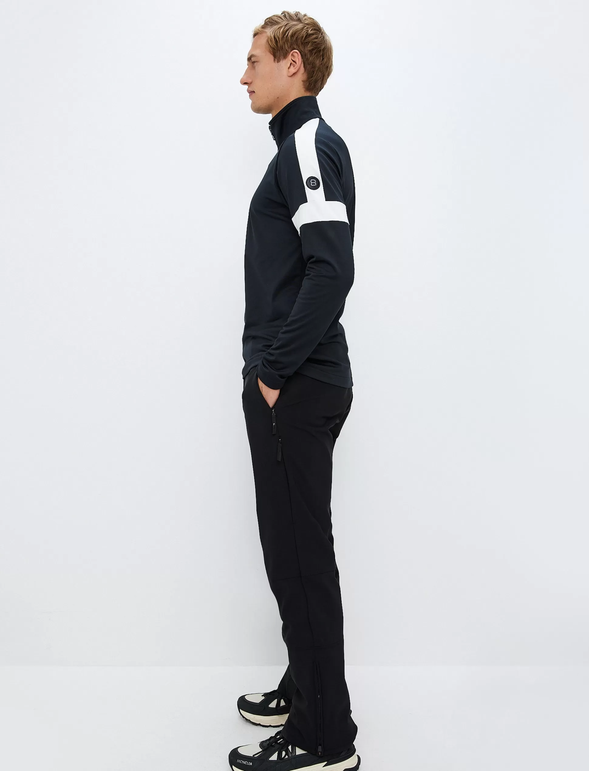 Välikerrostakit<8848 Altitude Dino 1/2 Zip Sweat - Black/White