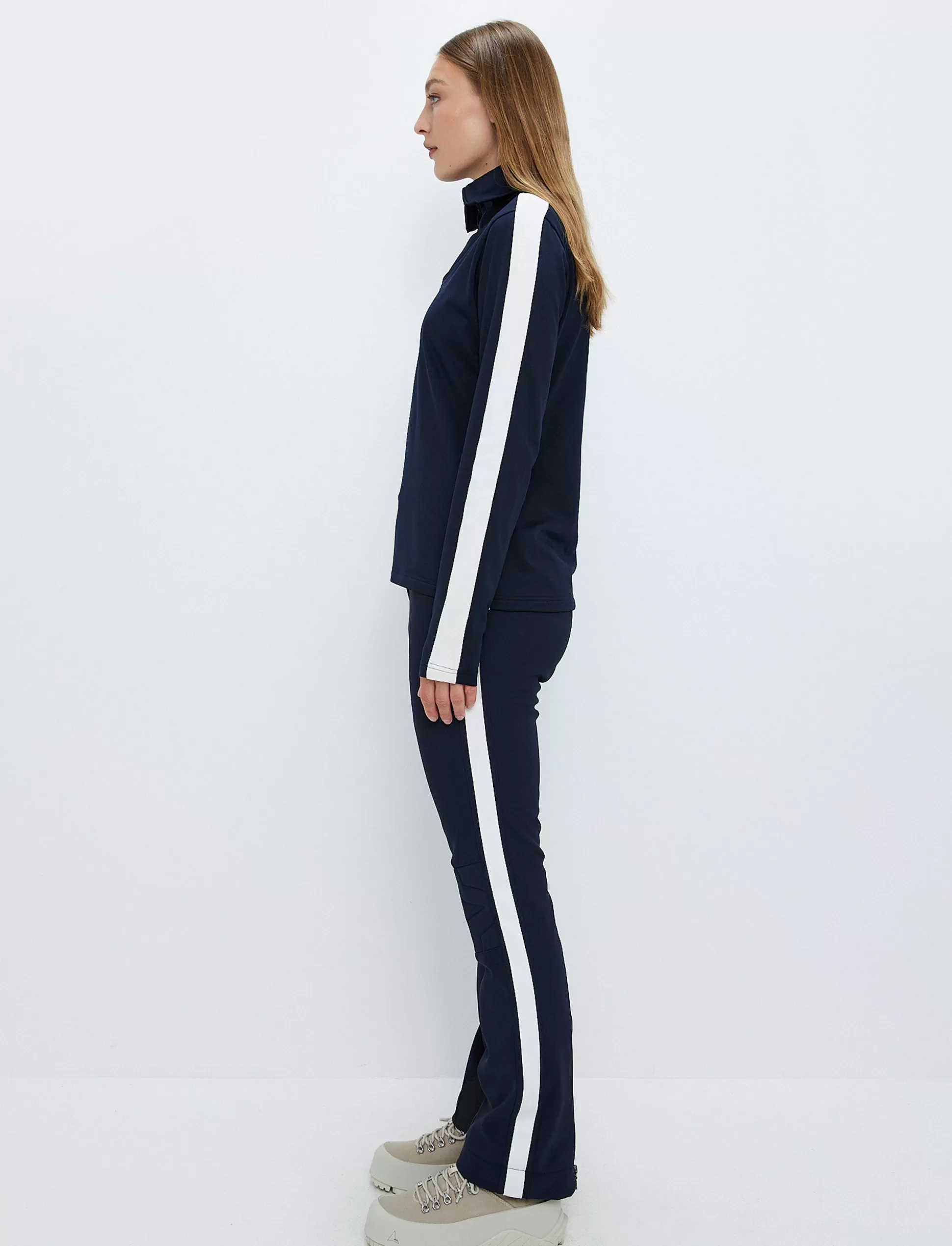 Välikerrostakit<8848 Altitude Vanessa W 1/2 Zip Sweat - Navy